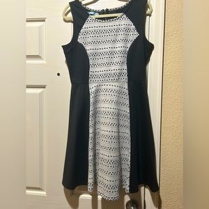 Women’s shirt sleeve dress